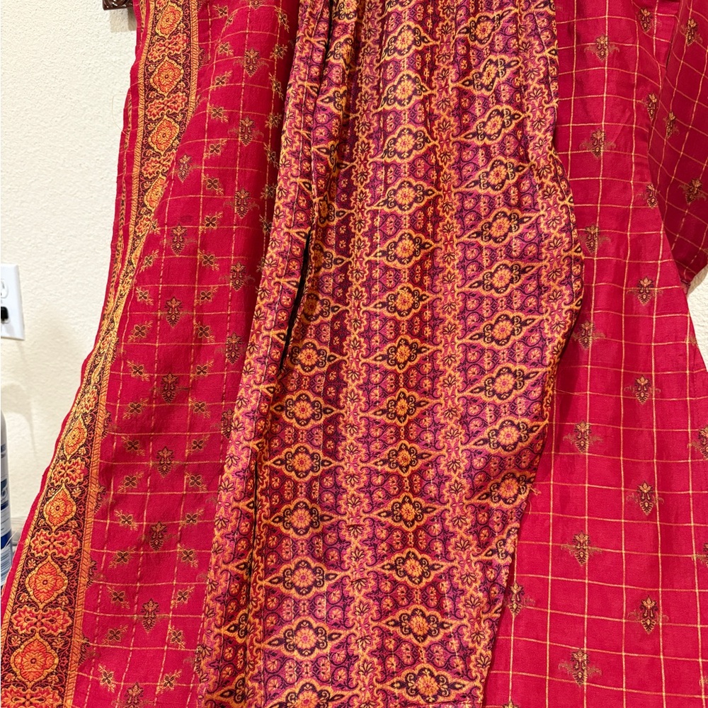 Red Patterned Traditional Dress - image 3